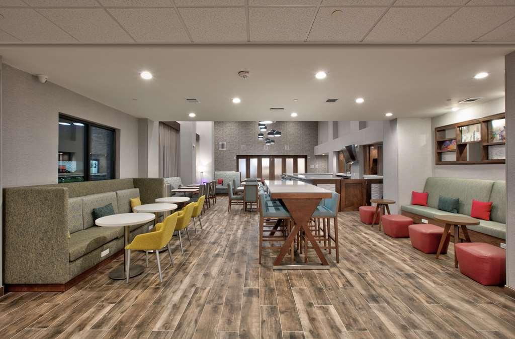 Hampton Inn & Suites ダルハート インテリア 写真